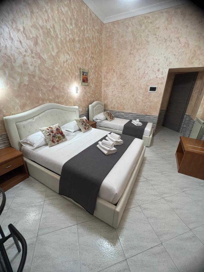 Relax On 2 - Guesthouse โรม ภายนอก รูปภาพ